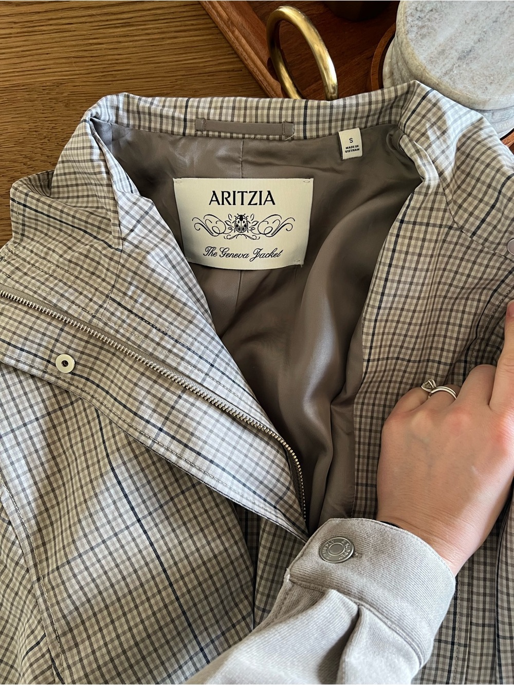 Aritzia Geneva Jacket - Picture 4 of 5
